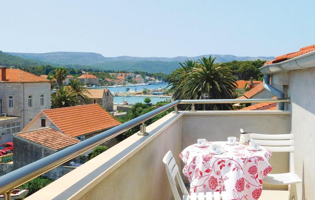 Apartman Tudor Stari Grad  Exteriör bild