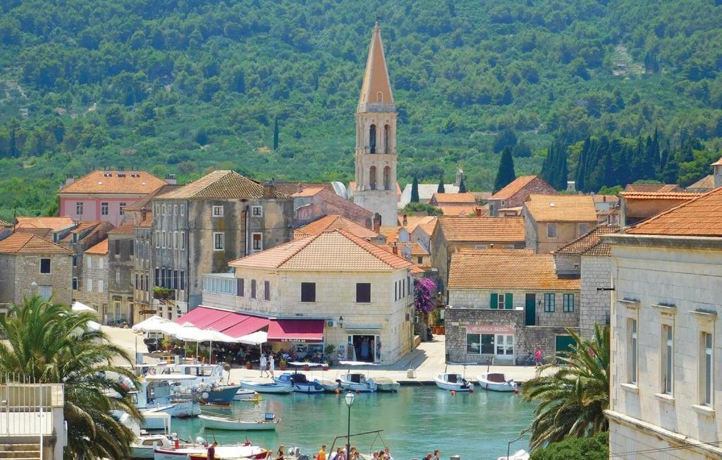 Apartman Tudor Stari Grad  Exteriör bild
