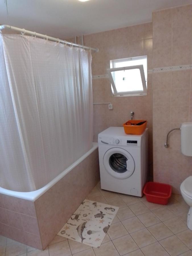 Apartman Tudor Stari Grad  Exteriör bild